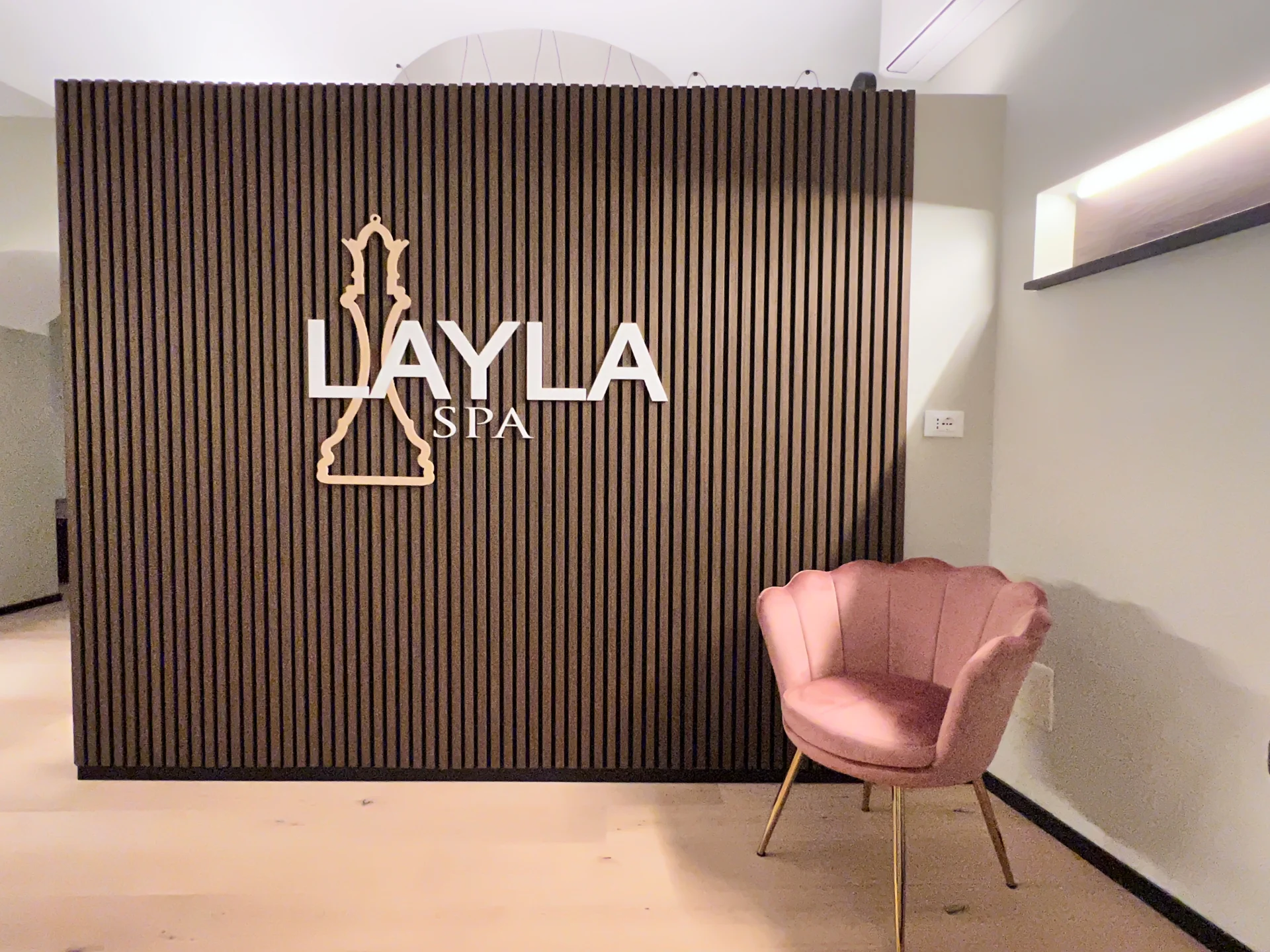 Layla SPA: Light Design & Atmosfera